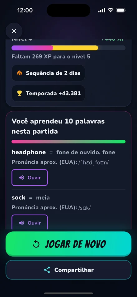 Tela do resumo de uma partida em inglês no app: “Você aprendeu 10 palavras nesta partida”, com headphone = fone de ouvido, sock = meia e um botão Ouvir em cada palavra.